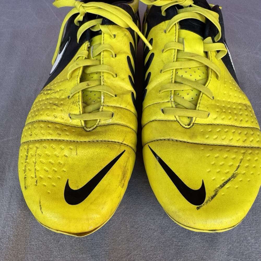 Size 12 - NIKE CTR360 LIBRETTO III FG SOCCER FUTBOL CLEATS BOOTS 525170-710 - Picture 2 of 12